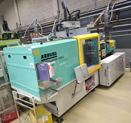 Arburg 520S 1500/800 + Robot Spritzgussmaschine – RESALE