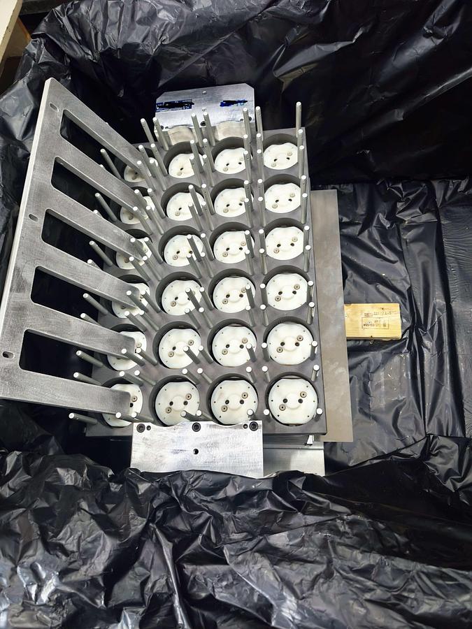 TERMOSTAMPI Mold for ILLIG RDK72g (3rd ...
