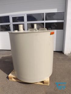 Kunststoff / Plastik Rundbehälter aus – RESALE