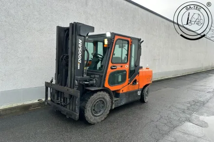 Doosan D50C-7 Dieselstapler – RESALE