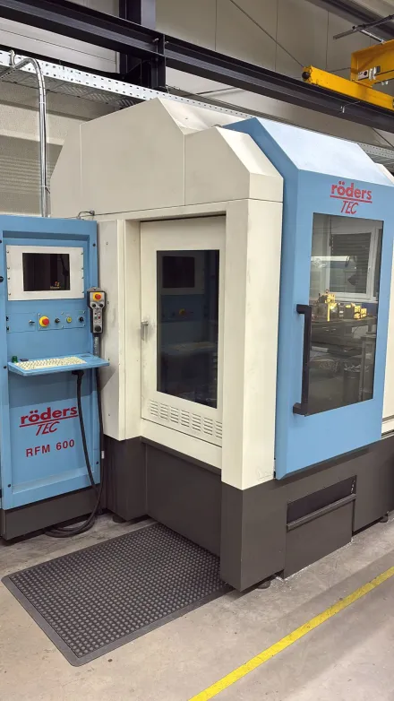 Roders RFM 600/2 Bearbeitungszentrum – RESALE