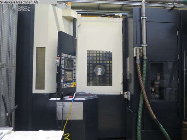 MAKINO A88e/A244 Bearbeitungszentrum - Horizontal