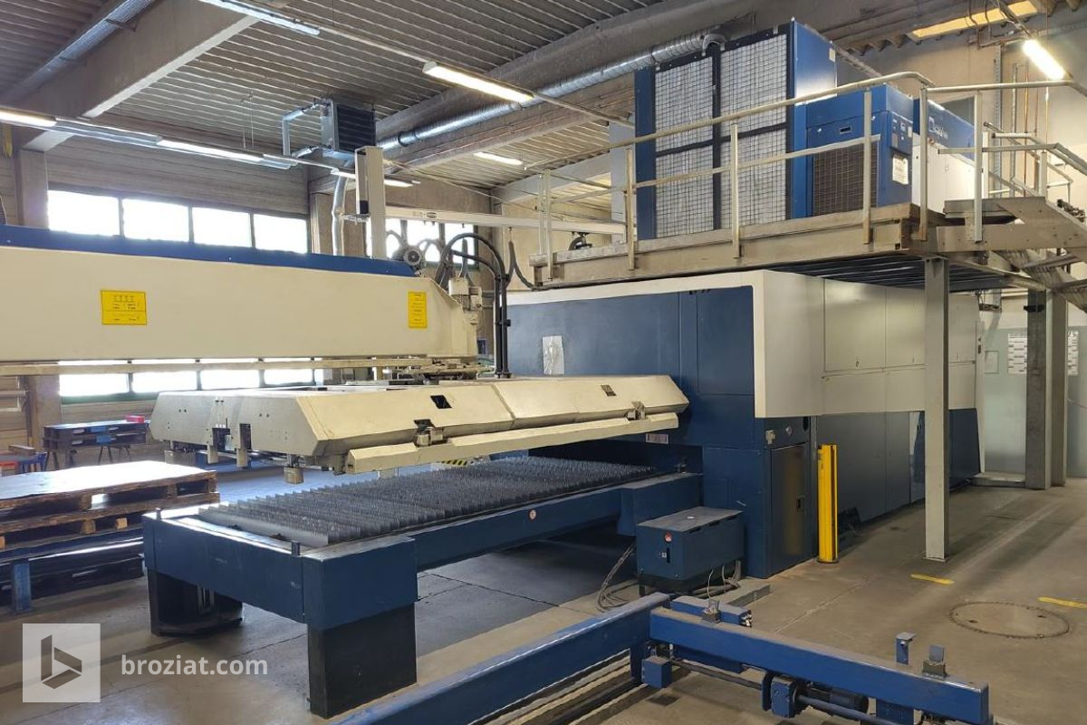 TRUMPF TruLaser 5030 Fiber (L41) CNC-Lasermaschine