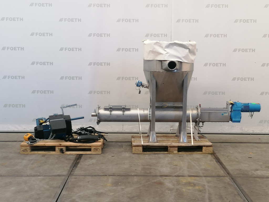 TMT Pentas hopper with screw conveyor - Bag dump stati Andere Pharmazeutika
