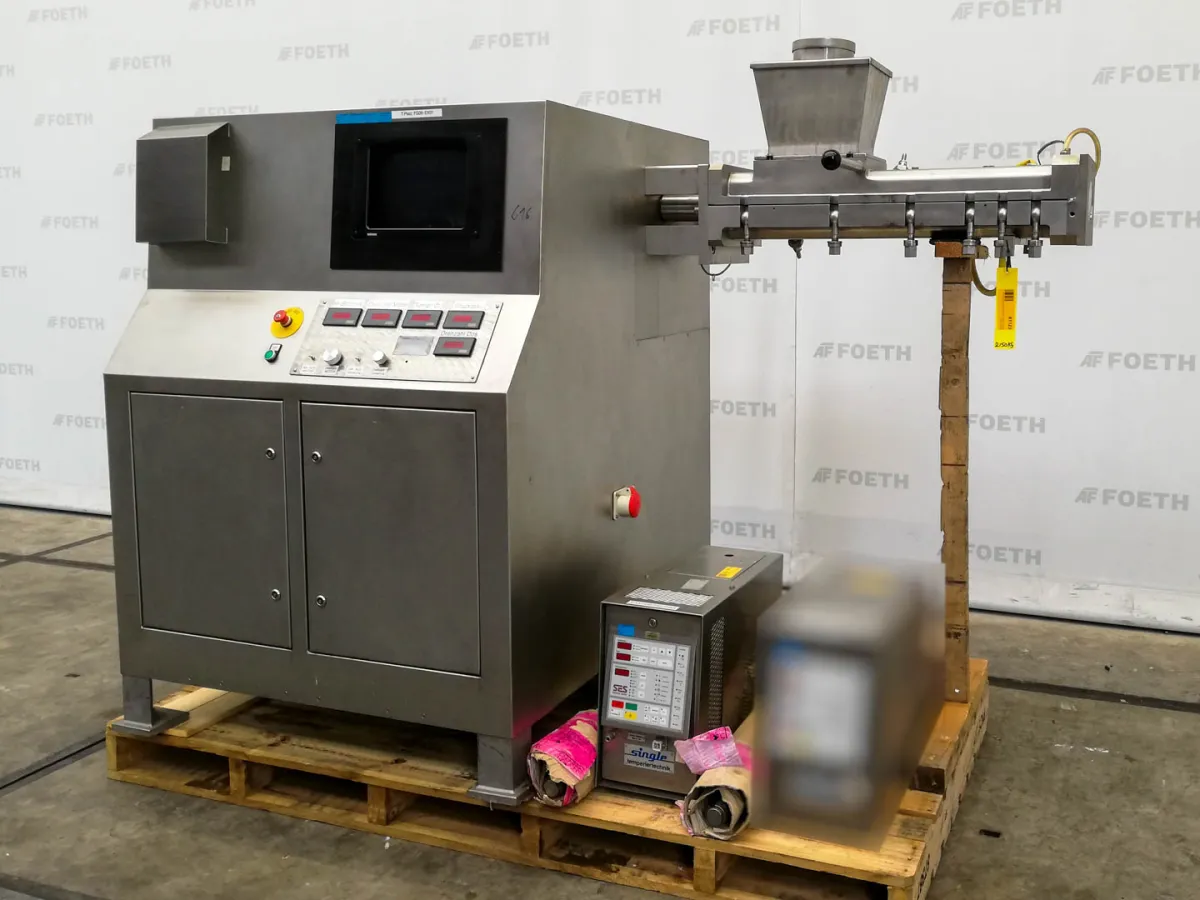 WLS Gabler DE 100/100 - Double screw extruder Doppelschneckenextruder