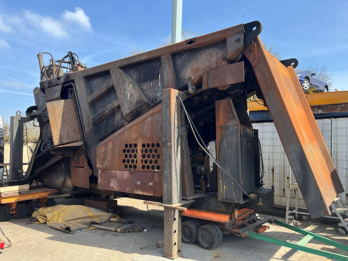 Bonfiglioli Scrap shear Scherung