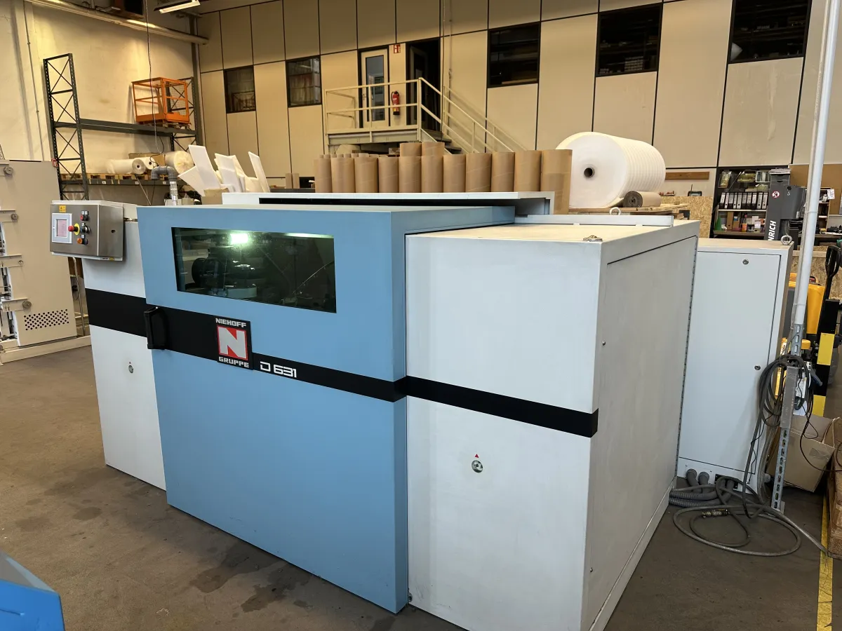 Niehoff D631 Pressenmaschine