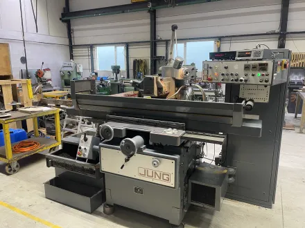 Jung JF 520 Schleifmaschine – RESALE