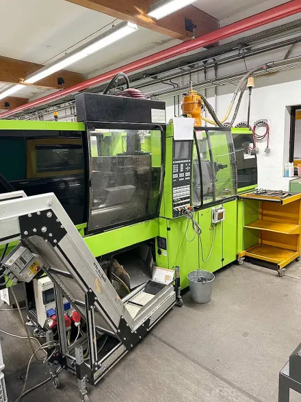 Engel ES 330/80 Spritzgießmaschine – RESALE