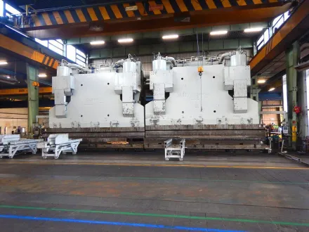 Gwf - Heavy Duty 4000 ton x 16 200 mm CNC  Hydraulische Pressbremsen – RESALE