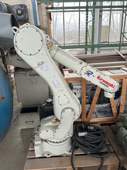 Kawasaki RD080N A Knickarmroboter – RESALE