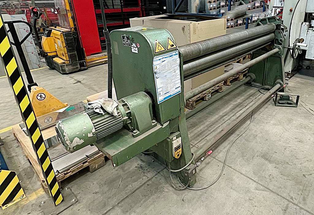 Franz Kramer RHM III 130/2000 Dreiwalzen-Rundbiegemaschine