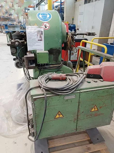 Heinrich Müller HMP R4-4 Rundknetmaschine – RESALE