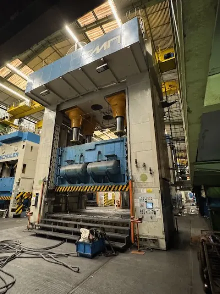 Tmp Voronezh KB 4043 Doppelständerpresse – RESALE