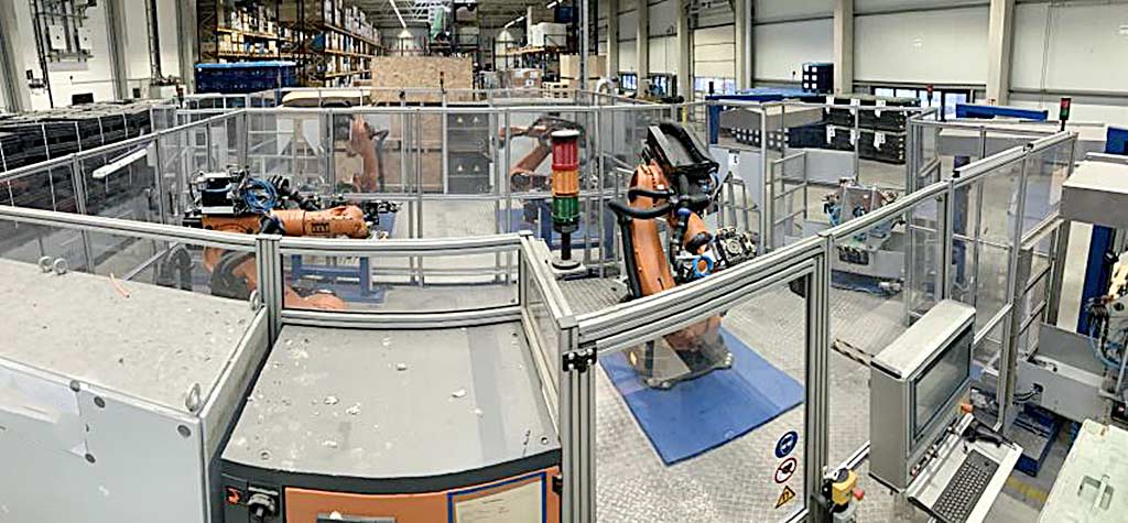 Kuka/Genius KR300-R2500/KR60-3/HWI408 Schweißzelle
