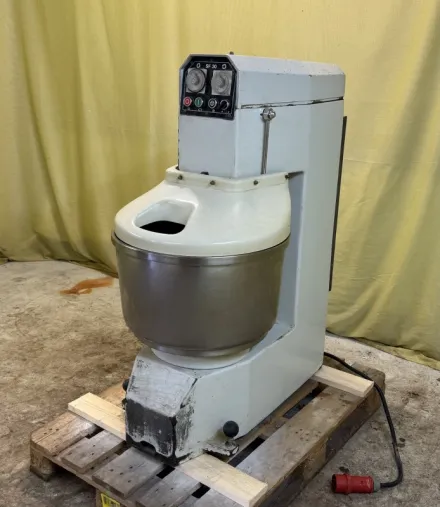 Werner & Pfleiderer SF 30 Spiralkneter – RESALE