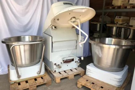 Werner & Pfleiderer UC 80 A Chargenkneter – RESALE