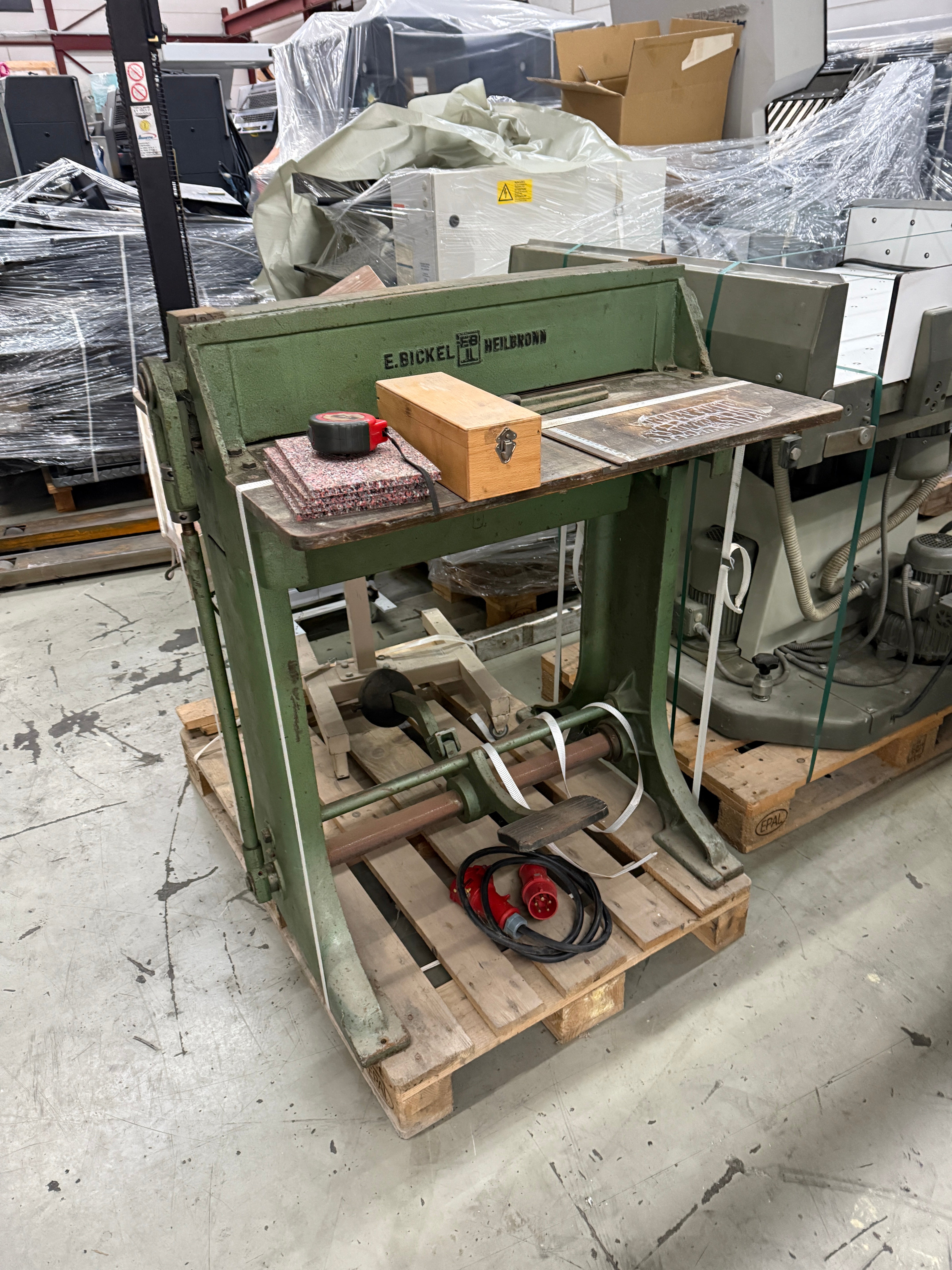 Bickel Perforating & Creasing Bickel Creasing – RESALE