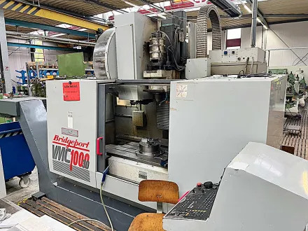 Bridgeport VMX 1000-30 CNC Vertikales Bearbeitungszentrum – RESALE