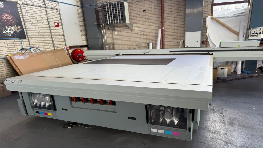 OCE Arizona 2280 XT 1 Farben