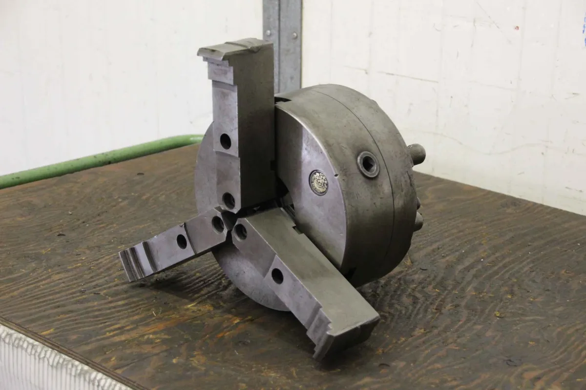 Ø 250 mm Dreibackenfutter