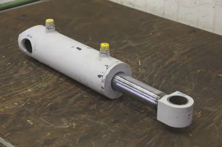 Gsl German Standard Lift D0800450L40170 Hydraulikzylinder – RESALE