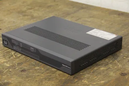 Cisco Cisco 881 Router – RESALE