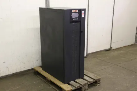 Adpos USV  Maxi-J F H  40 kVA Stromversorgung 40 kVA – RESALE