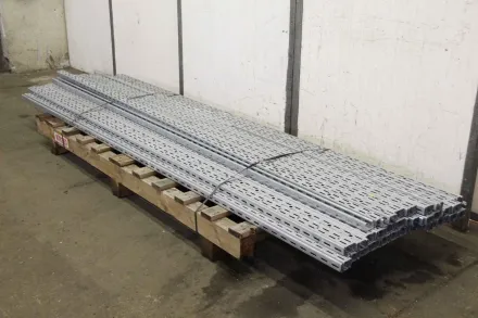 Metall 3000 x 50 x 37 mm Kabelkanal 61 Stück – RESALE