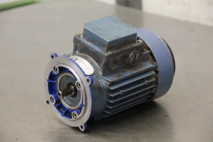 Abb MU63BB11F75-2  MK129084-S Elektromotor 0,37 kW 2700 U/min – RESALE