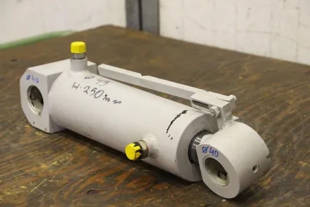 Gsl German Standard Lift D080045AAV10170 Hydraulikzylinder – RESALE
