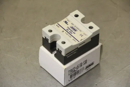 Jumo TYA32-45/50.530 Leistungsschalter – RESALE