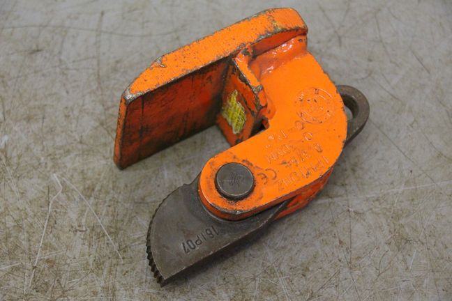 ip IPHTONZ 0,375 t Sheet metal clamp 0-30 mm