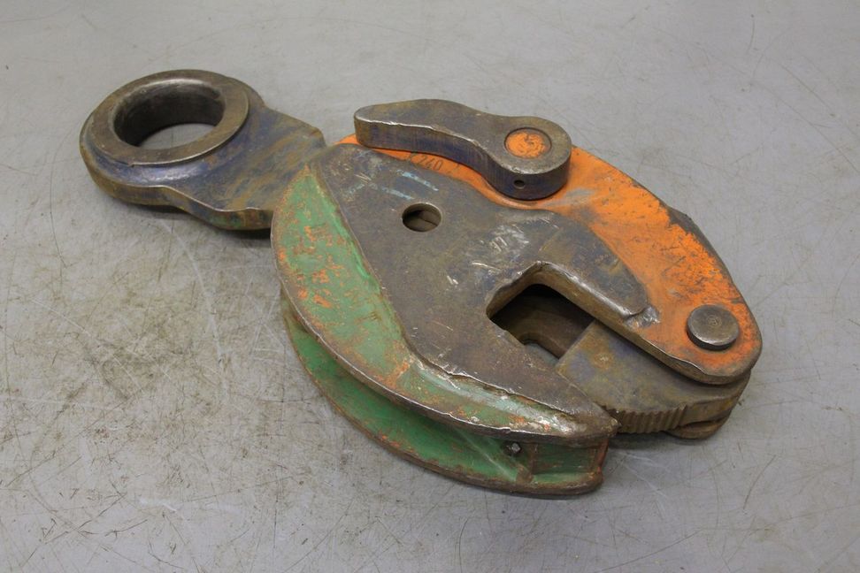 ip 6 I P 6000 kg Sheet metal clamp 0-40 mm