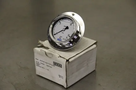 Wika 233.50.063 16 bar Manometer – RESALE