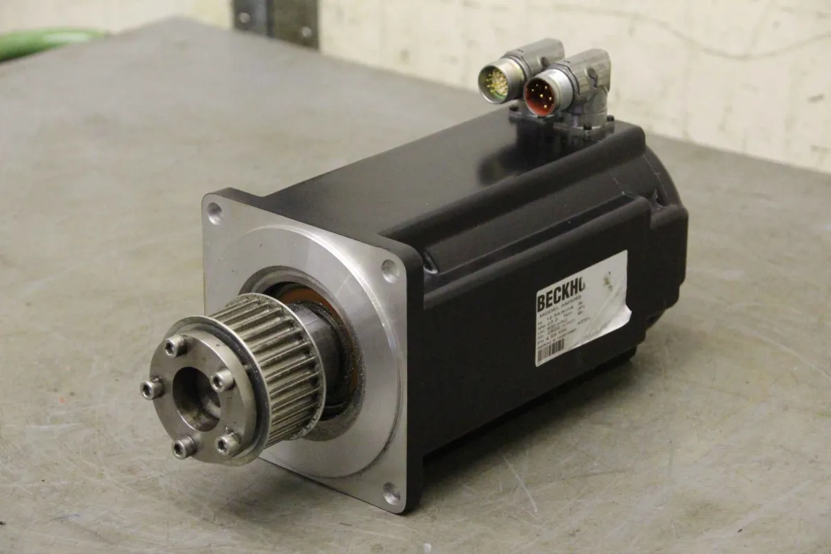 BJM Beckhoff AM3065- Servomotor 4,55 kW 2500 U/min