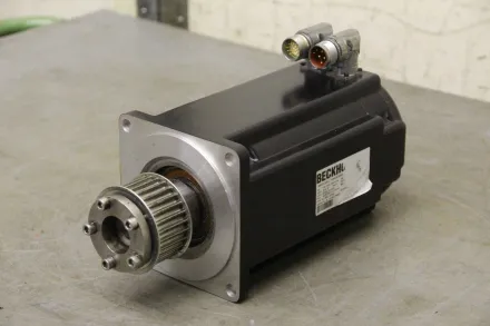 Bjm Beckhoff AM3065- Servomotor 4,55 kW 2500 U/min – RESALE