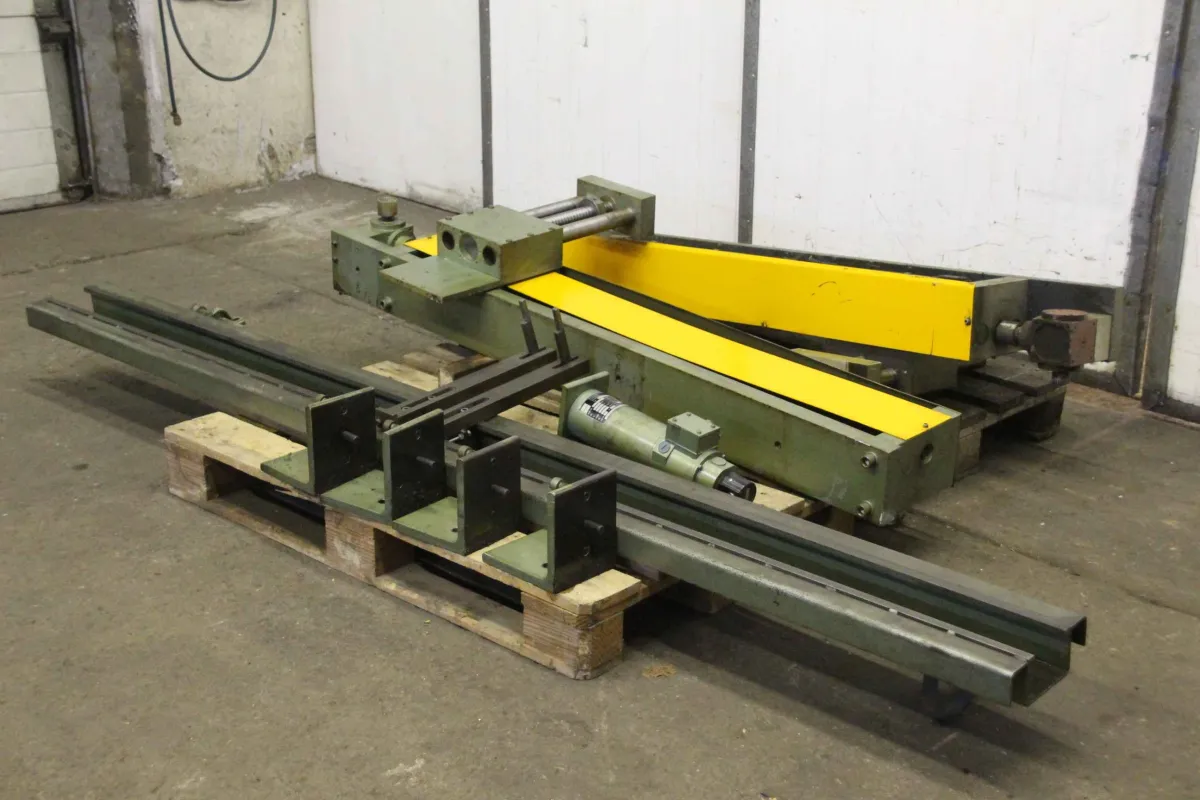 Dorstener BBM APE80-3050 Anschlag für Abkantpresse