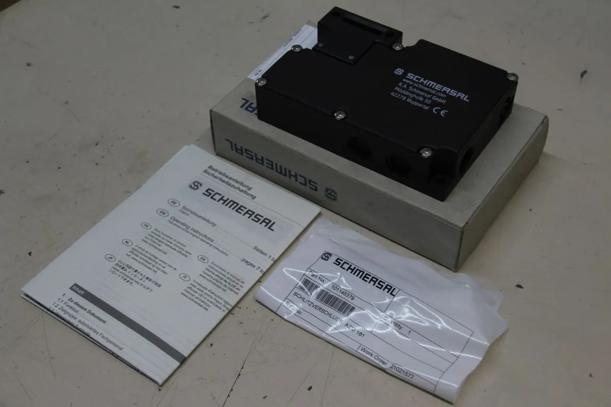 Schmersal AZM 161SK-12/12RK-024 Sicherheitszuhaltung