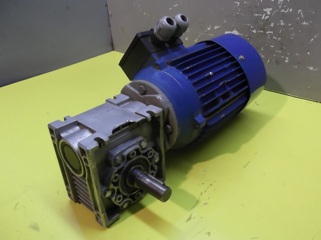 Seva SEV-04WHAM71B4 Getriebemotor 0,37 kW 120 U/min