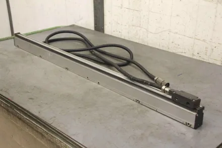 Battenfeld 950 mm BA-T2400 Digital-Maßstab 2 Stück – RESALE