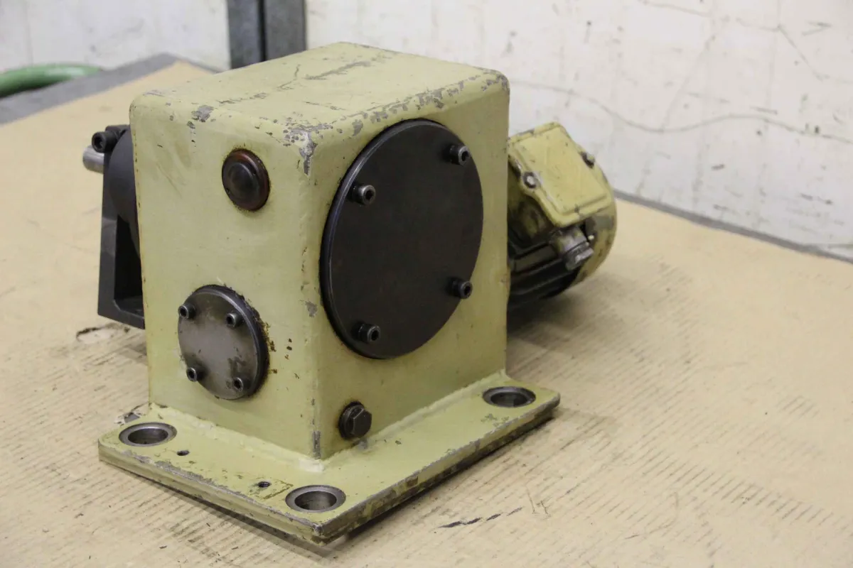 VEM 0,18 kW 50 U/min Getriebemotor 0,18 kW 50 U/min