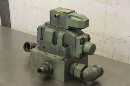 Rexroth 4WEH 22 D 41/8LW Steuerblock – RESALE