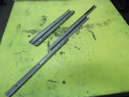 400/820 mm Schwerlastauszug – RESALE