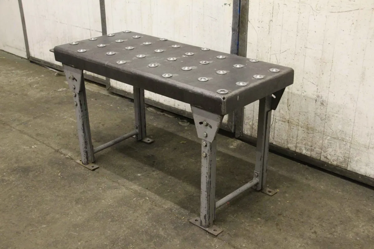 1100/515/H660 mm Ablagetisch mit Röllchenbahn
