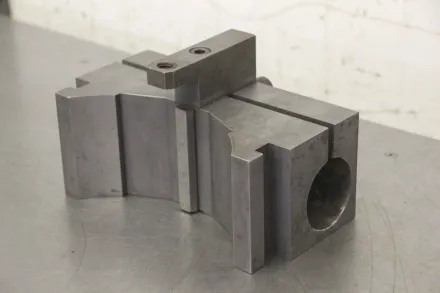 DB 2004  55/220 mm Schnellwechsel Stahlhalter – RESALE