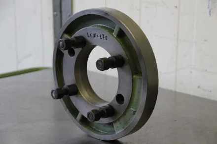Guss Ø 300 mm Futterflansch – RESALE