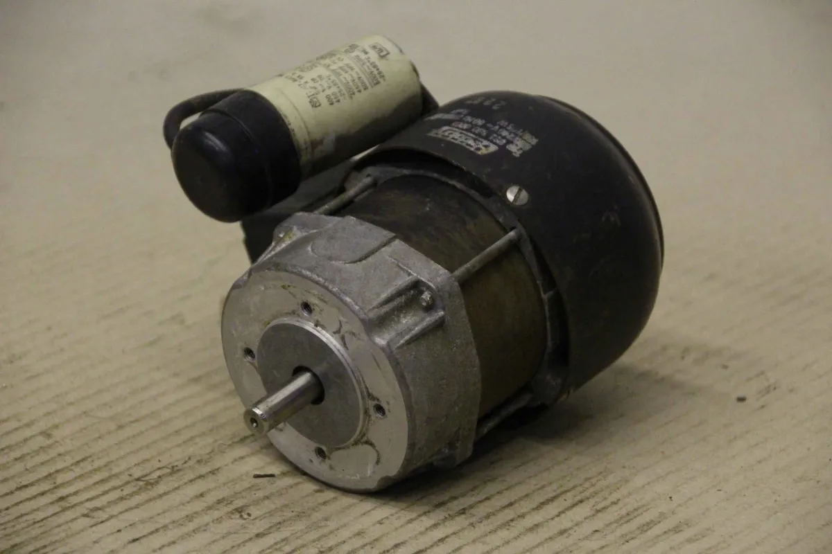 B14 Electric motor 0.15 kW 1400 rpm