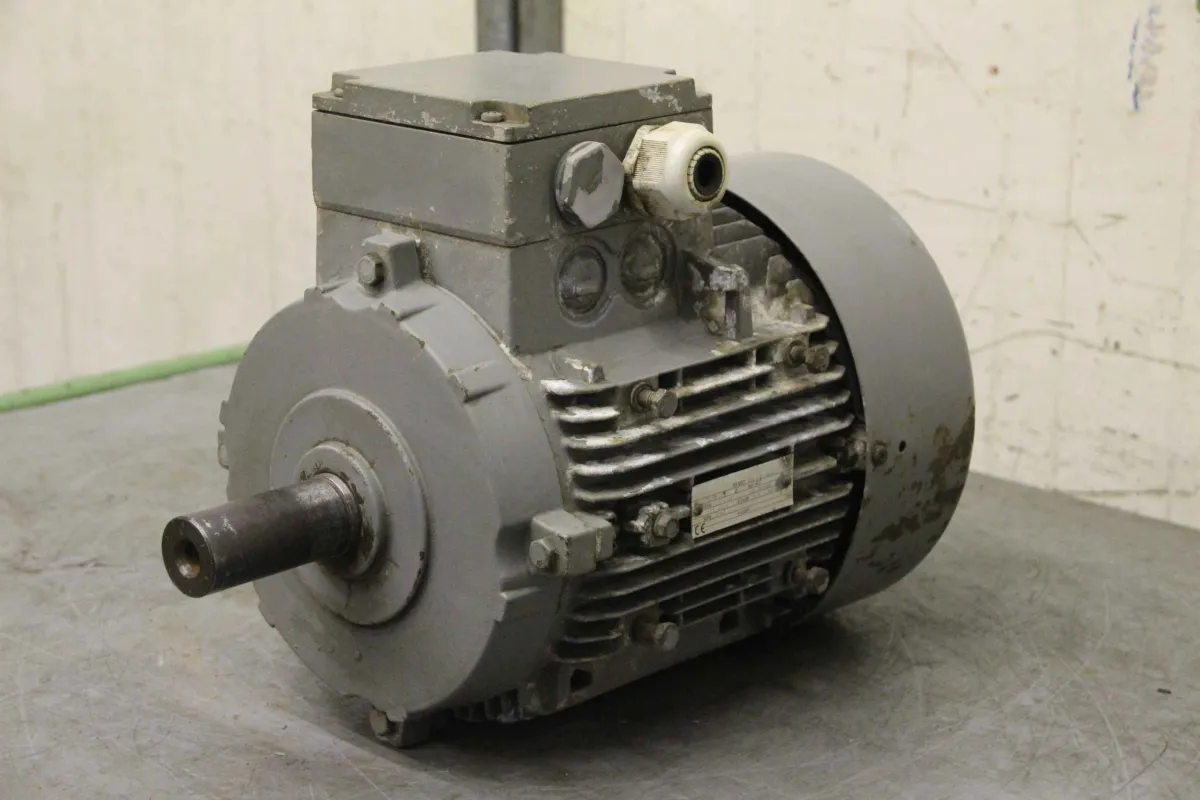 Lammers 7AA 132 S-04 Elektromotor 5,5 kW 1450 U/min