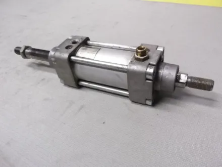 Bosch 0 822 272 302 Pneumatikzylinder – RESALE